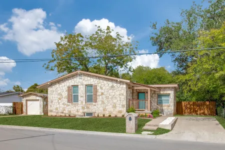 The Retreat on Rucker