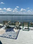Waterfront Cottage, Large Dock Access, Beautiful Deck Views, Dog Friendly!