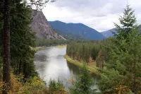 Jay and Jill's River Cabin (on the Clarkfork near Missoula)