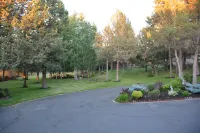 BEST VIEW in BEND and  located close to town 투말로 주립공원 주변 호텔