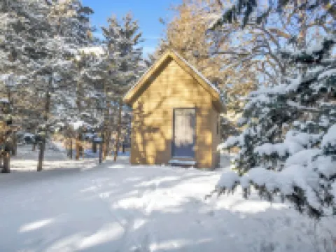 Rustic Cottage Retreat Hotels in Collins