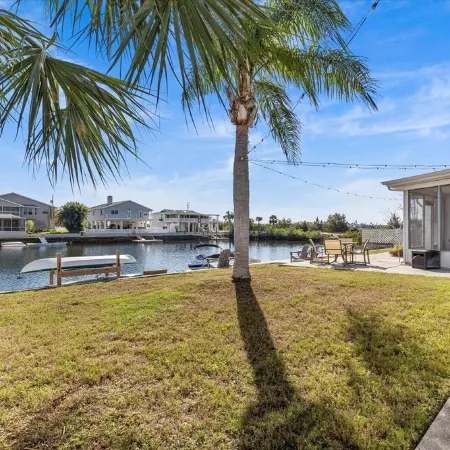 Waterfront - Private Fishing & Boating Dock - 4 Kayaks - Gulf of America Access Отели в г. Эрнандо-Бич