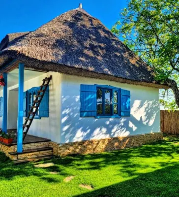 5 Chirpici - Small Traditional Resort - 3-Star