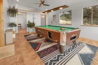 Enchanting adobe manor on 2 tranquil acres 5 min from downtown historic Crestone