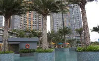 Gold Coast Pik Bahama Sea View Apartments