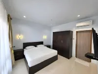 Toba Beach Hotel Hotels in Tomok