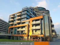Melbourne Stays Apartments