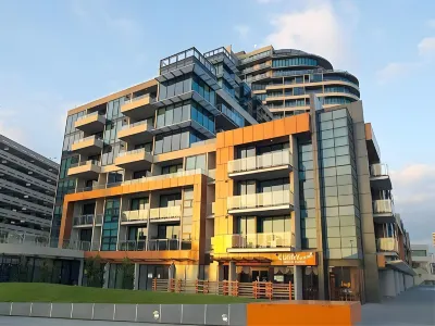Melbourne Stays Apartments