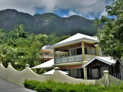Bel Air Hotel