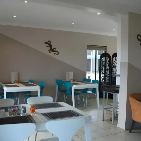 Spinifex Motel and Serviced Apartments