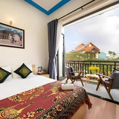 Ri's House Hoi An Homestay Hotels near Cam Thanh
