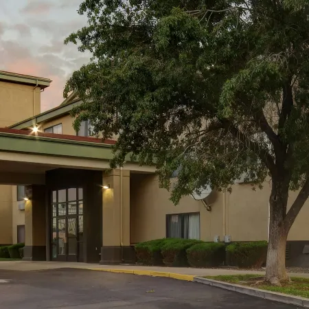 Best Western North I-25 Hotel