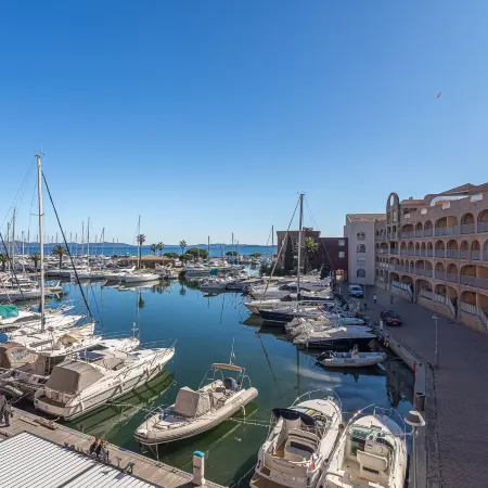 Port de La Gavine