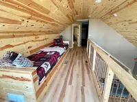 New 3 bedroom 2bath cabin on Sullivan lake 모리슨 카운티 호텔