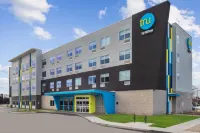 Tru by Hilton Janesville - Parkplatz