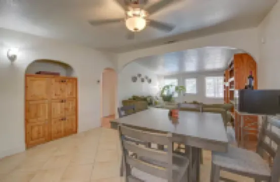 Comfy “Serene Oasis” 3-bedroom 2-bathroom house in peaceful West Sacramento