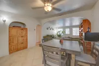 Comfy “Serene Oasis” 3-bedroom 2-bathroom house in peaceful West Sacramento