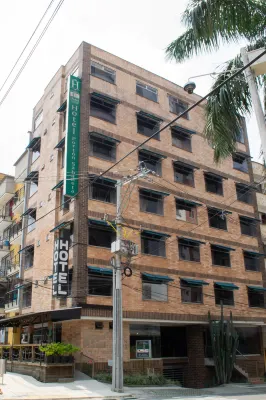 Hotel Portón Sabaneta Hotels in Итагуи
