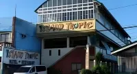 Island Tropic Hotel and Restaurant