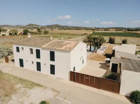 Vino Resort Son Amaret Отели рядом с достопримечательностью «Castillo de Santueri»