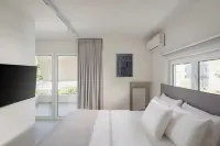 อะธีเนียน ริเวียร่า โคสตัล ชาร์ม วิลล่า โรงแรมใน