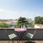 Baumhaus Serviced Living - Art & Design Apartments فنادق في سيدوفيتا
