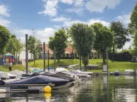House in Arnhem with Rhine Views Hotels in Overberg