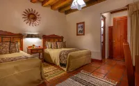 Hotel Pueblo Magico Hotels in Patzcuaro