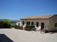 Cardinal Girolamo Hotels in Montefalco