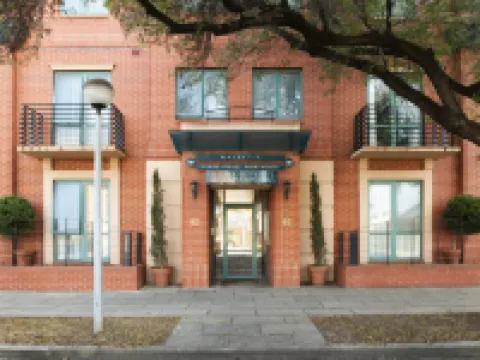 Majestic Tynte Street Apartments Hotels in North Adelaide