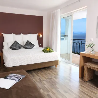 Pantokrator Hotel Отели рядом с достопримечательностью «Площадь Теотоки Г.»