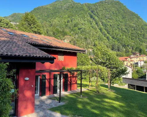Ostello Casa Rossa Hotels in Laveno-Mombello