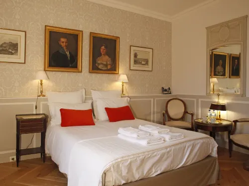 Les Chambres de Mathilde Hôtels à : Saint-Barthélemy-d'Anjou