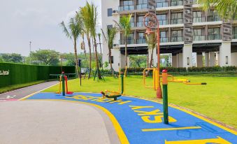Comfortable and Simply Studio at Sky House BSD Apartment