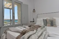 Ambassador Luxury Villas - balcony