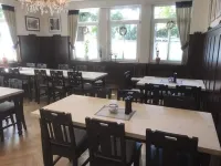 Brauereigaststatte Spitalgarten Hotels in Zeitlarn