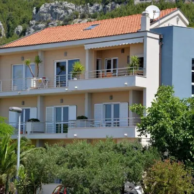 Apartments Antonio Отели рядом с достопримечательностью «Пляж Сент-Петер»