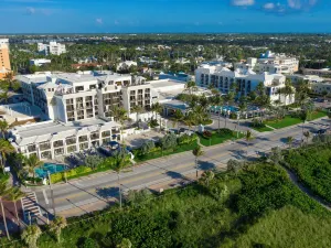 Opal Grand Oceanfront Resort & Spa