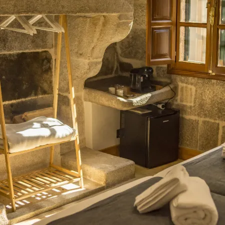Hostal Nomade Santiago Отели рядом с достопримечательностью «Дворец Фонсека»