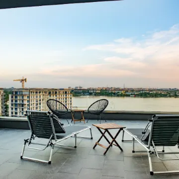 Diamond View Apartments