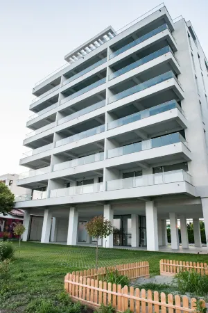 Diamond View Apartments