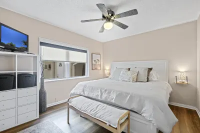 Serene Seaside Escape- 1Br Bliss