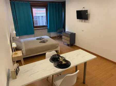 Les Trois Merveilles Green Fernando