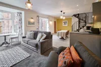 Host & Stay - the Courtyard at No.47