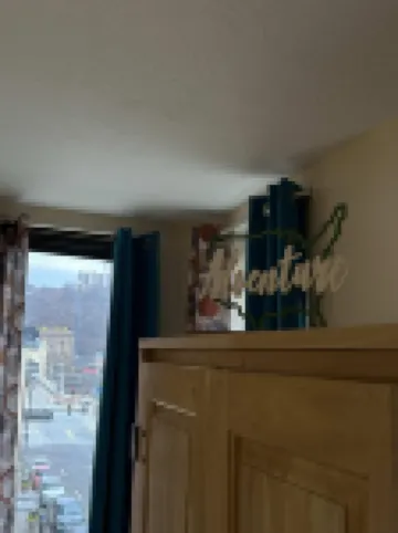 2 Bedroom Downtown Apt City Views Park Walk