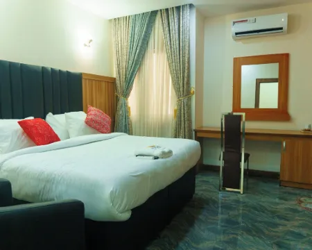 Rolarz Resorts & Hotel Hotels in Benin City