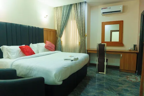 Rolarz Resorts & Hotel