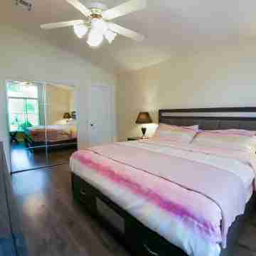 Beautiful 5-5 Bedroom Home!!! Rooms