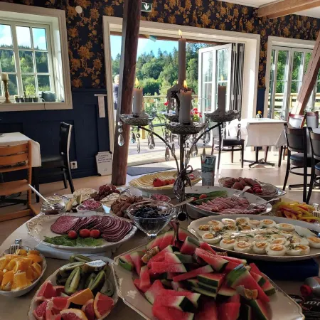 Älgbergets Bed & Breakfast