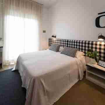 Hotel Aplo - Breakfast Experience Rooms